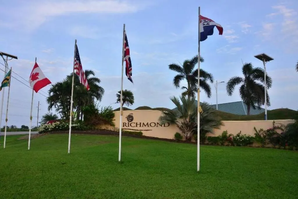 Dom wakacyjny Coolshade Villas - Richmond Estate - 15Mins Ocho Rios